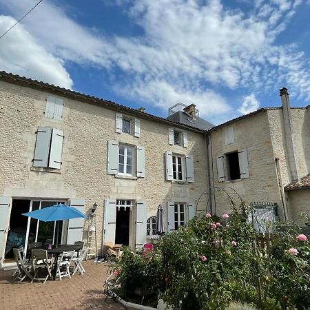 Chambre Chez L'Habitant, Au Moulin Du Bonheur Le Bourdet ภายนอก รูปภาพ